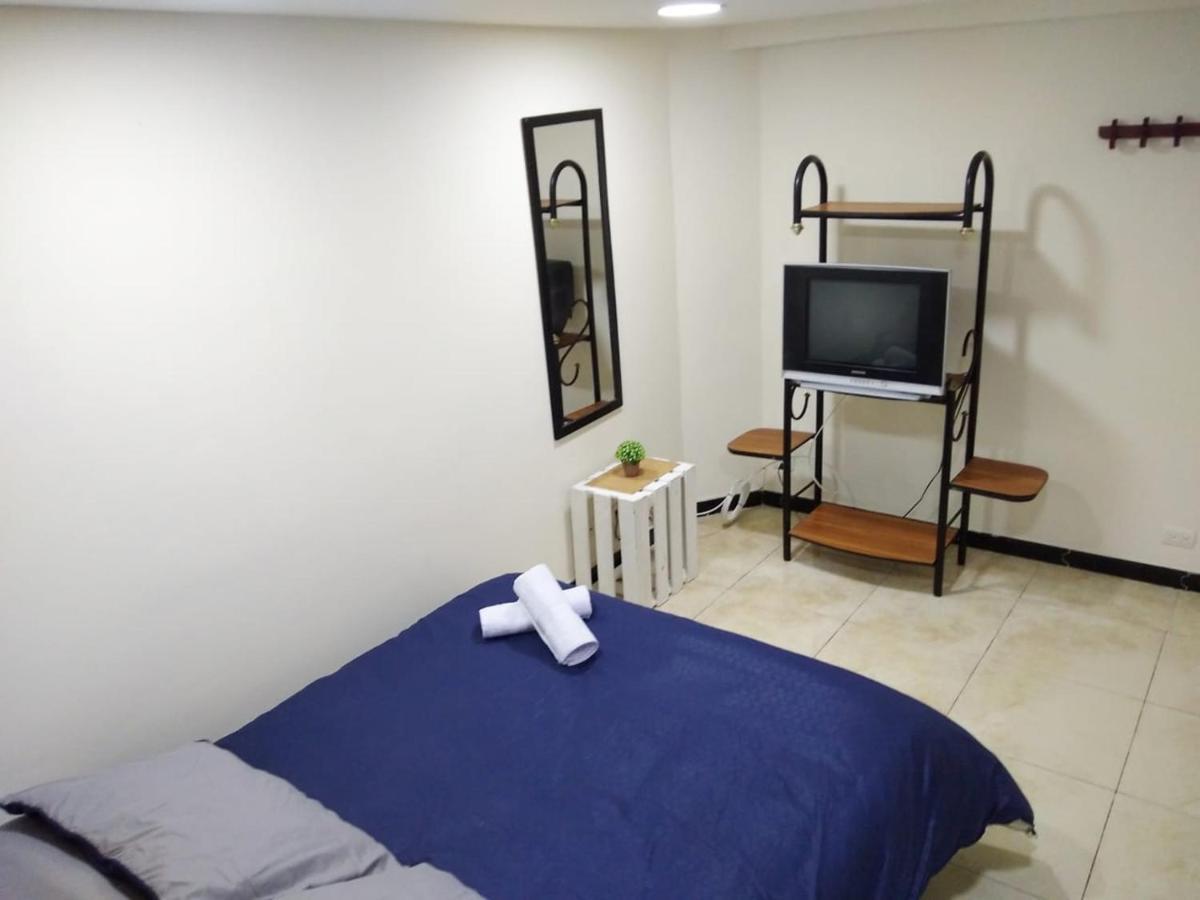 בוגוטה Hospedaje Room'S El Dorado מראה חיצוני תמונה